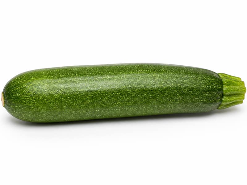 Cukinia – białko 1.2g, kalorie 17 kcal, węglowodany i tłuszcz na 100g | zdrowe odżywianie