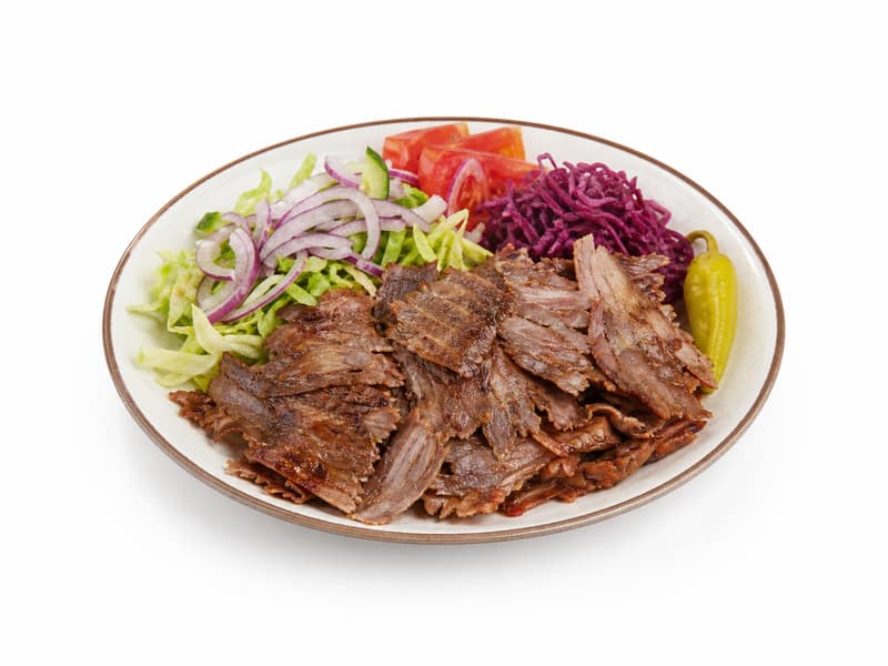 Kebab na talerzu – białko 11g, kalorie 140 kcal, węglowodany i tłuszcz na 100g | zdrowe odżywianie