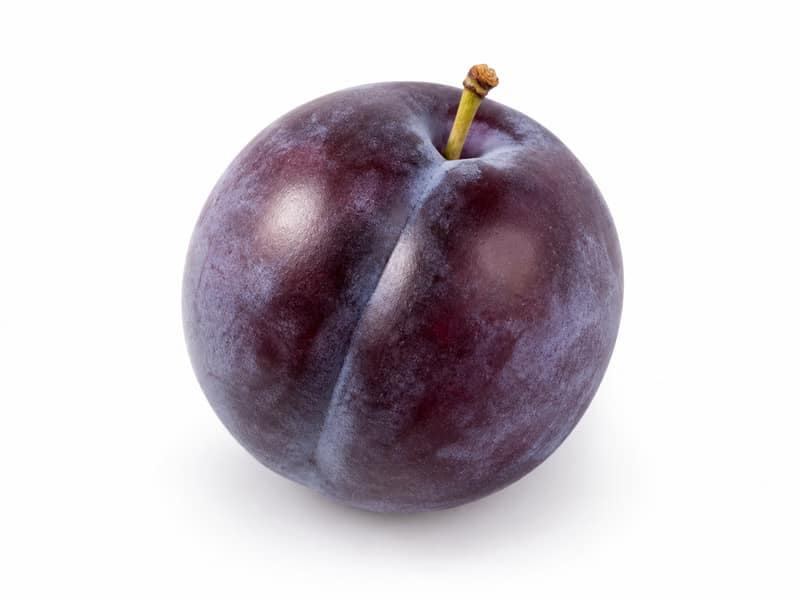 Śliwki – białko 0.7g, kalorie 46 kcal, węglowodany i tłuszcz na 100g | zdrowe odżywianie